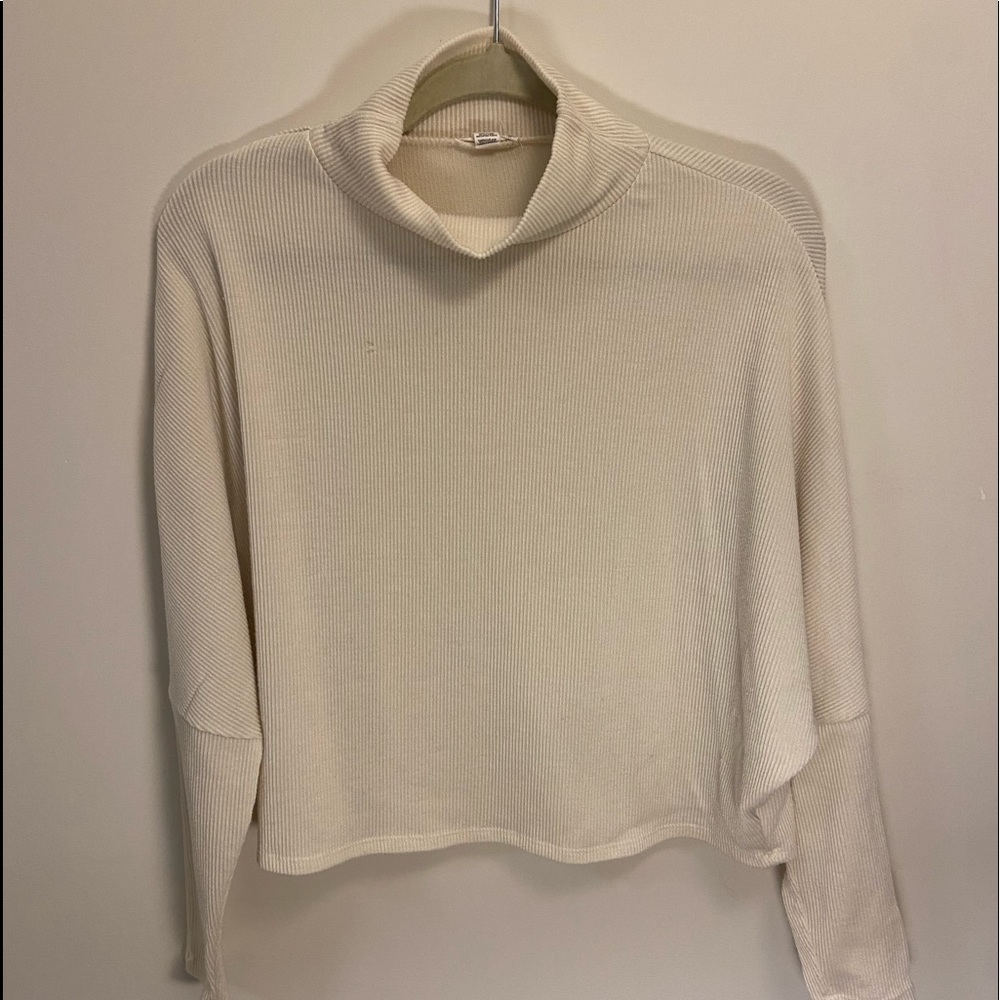 nordstrom off white turtle neck sweater